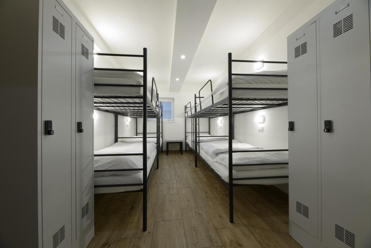 Hostel One เปรเชา ภายนอก รูปภาพ